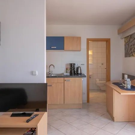 Apartment Marelic - Sun Zavalatica