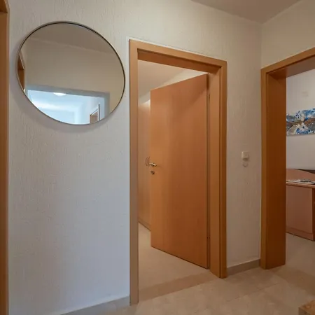 아파트 Marelic - Sun 자발라티카