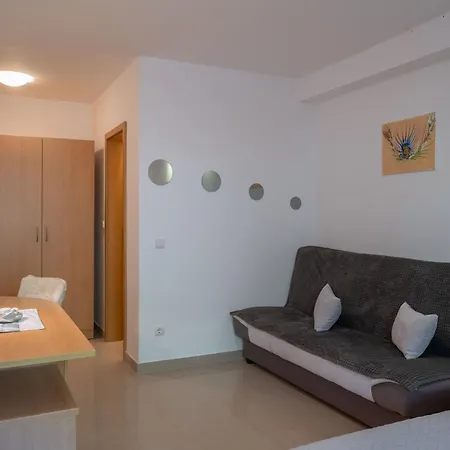 Marelic - Sun Apartment Zavalatica
