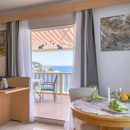 Apartment Marelic - Sun